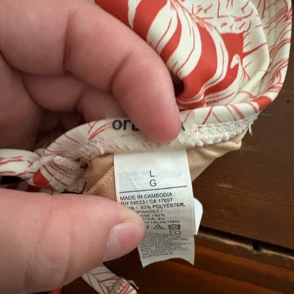 Old Navy Hawaiian Print Bikini - Picture 2 of 2